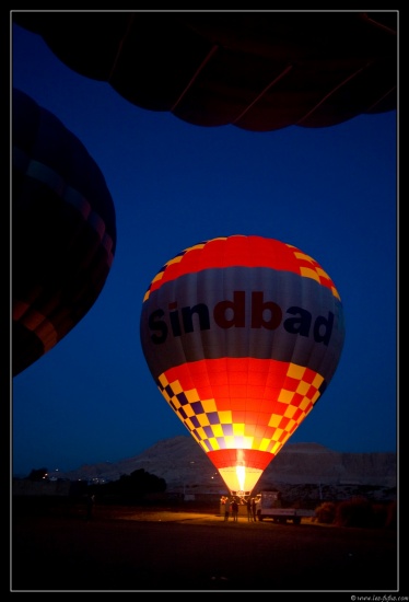 b071122 - 5693 - Montgolfiere