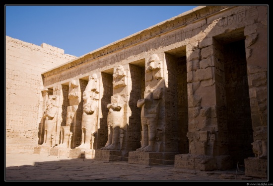 b071122 - 5816 - Medinet Abou