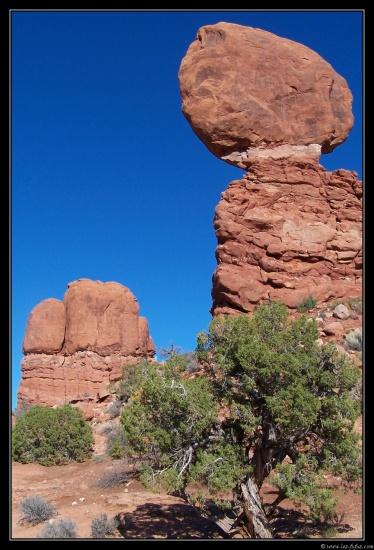 b121006 - 0430 - Balanced Rock