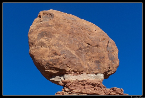 b121006 - 0428 - Balanced Rock