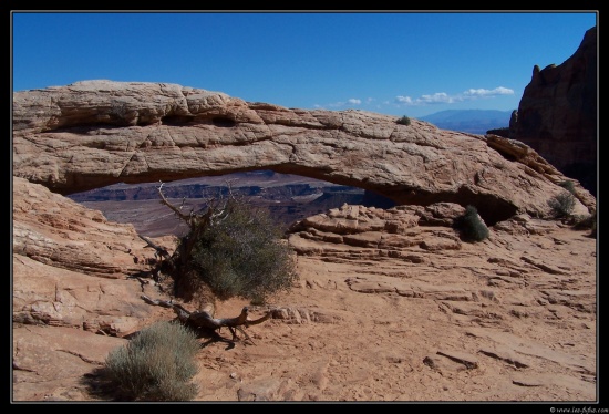 b131006 - 0576 - Mesa Arch