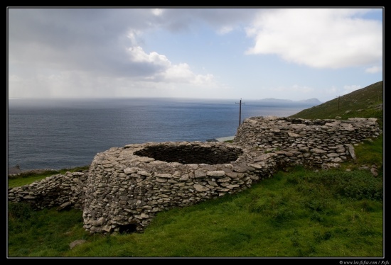 b070916 - 3175 - Beehive Huts