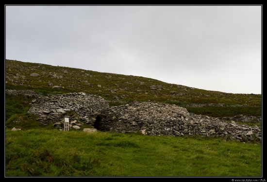 b070916 - 3172 - Beehive Huts