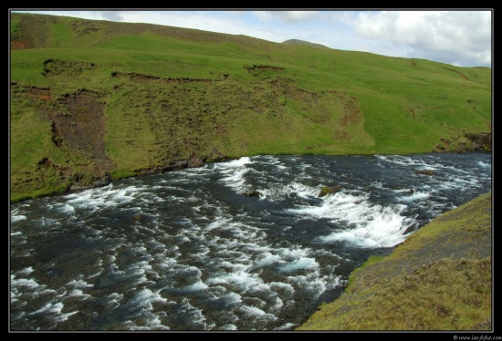 b070708 - 0109 - Skogafoss