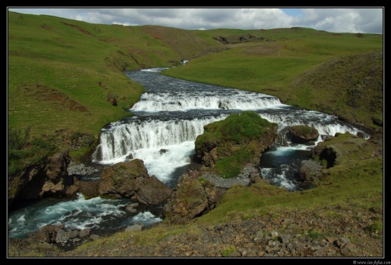 b070708 - 0110 - Skogafoss